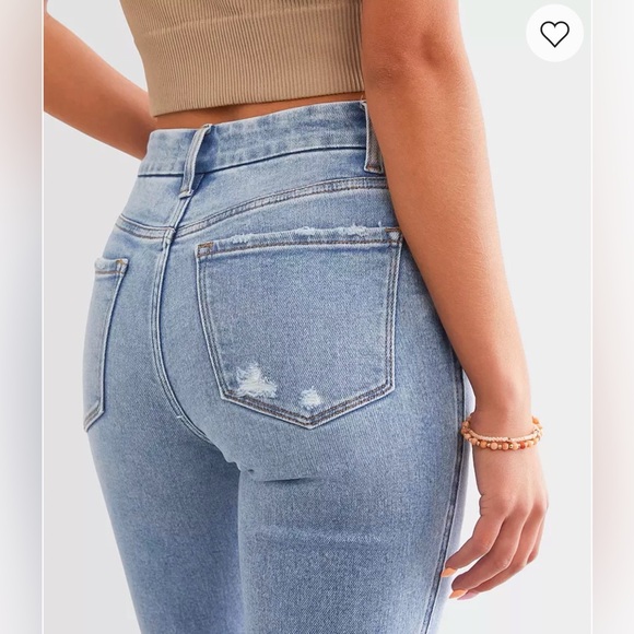 Flying Monkey - Mid-Rise Flare Stretch Jean - 31/32 - Picture 5 of 9